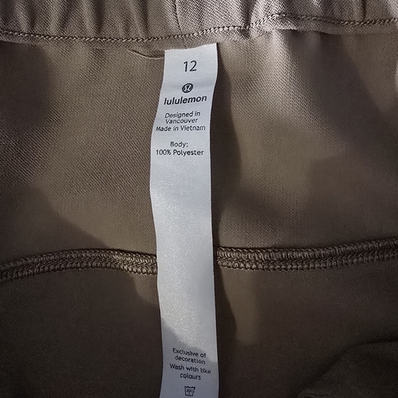 Lululemon On The Fly Crop 23" Pant - Picture 5 of 12